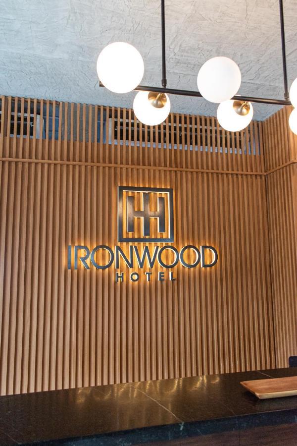 Ironwood Hotel Tacloban Exteriör bild